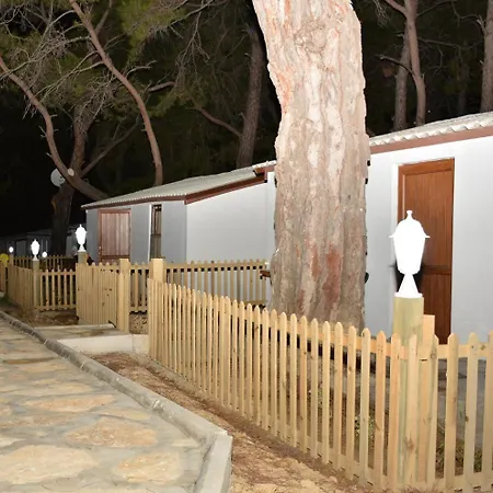 Resort Mutlu Bungalow & Campground *