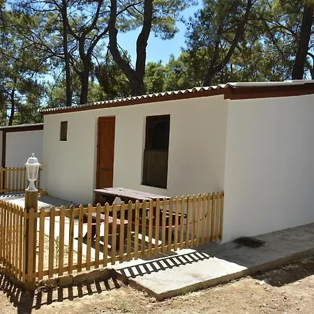 Resort Mutlu Bungalow & Campground *