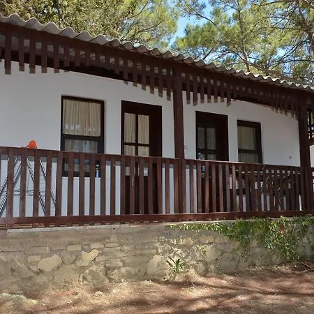 Mutlu Bungalow & Campground *